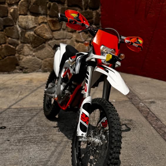 482011120_1649739132328018_104346915513292157_n